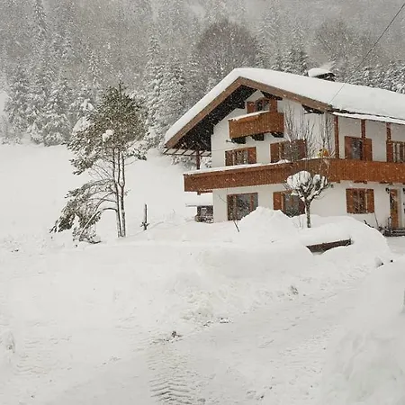 Am Alten Skihang * Wallgau